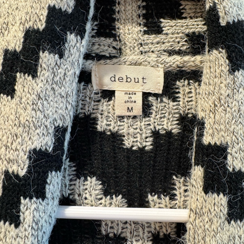 Debut Multicolor Patterned Cardigan - Picture 2 of 7